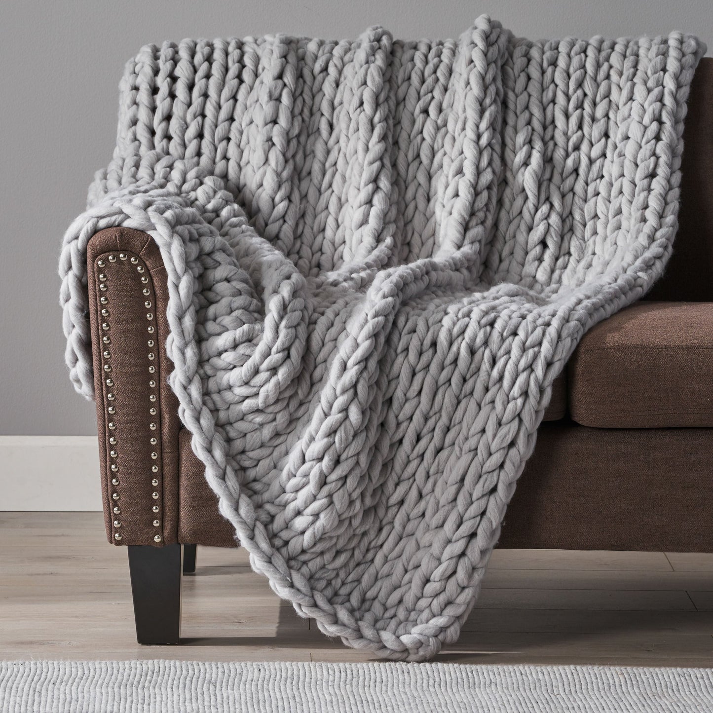 Estyl Knitted Braid Pattern Throw Blanket