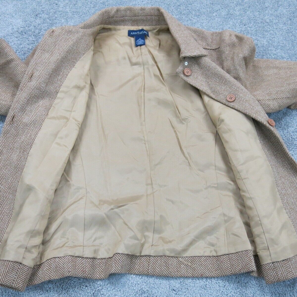 ANN Taylor Womens Tweed Coat Jacket Button Front Long Sleeves Ivory Size 2