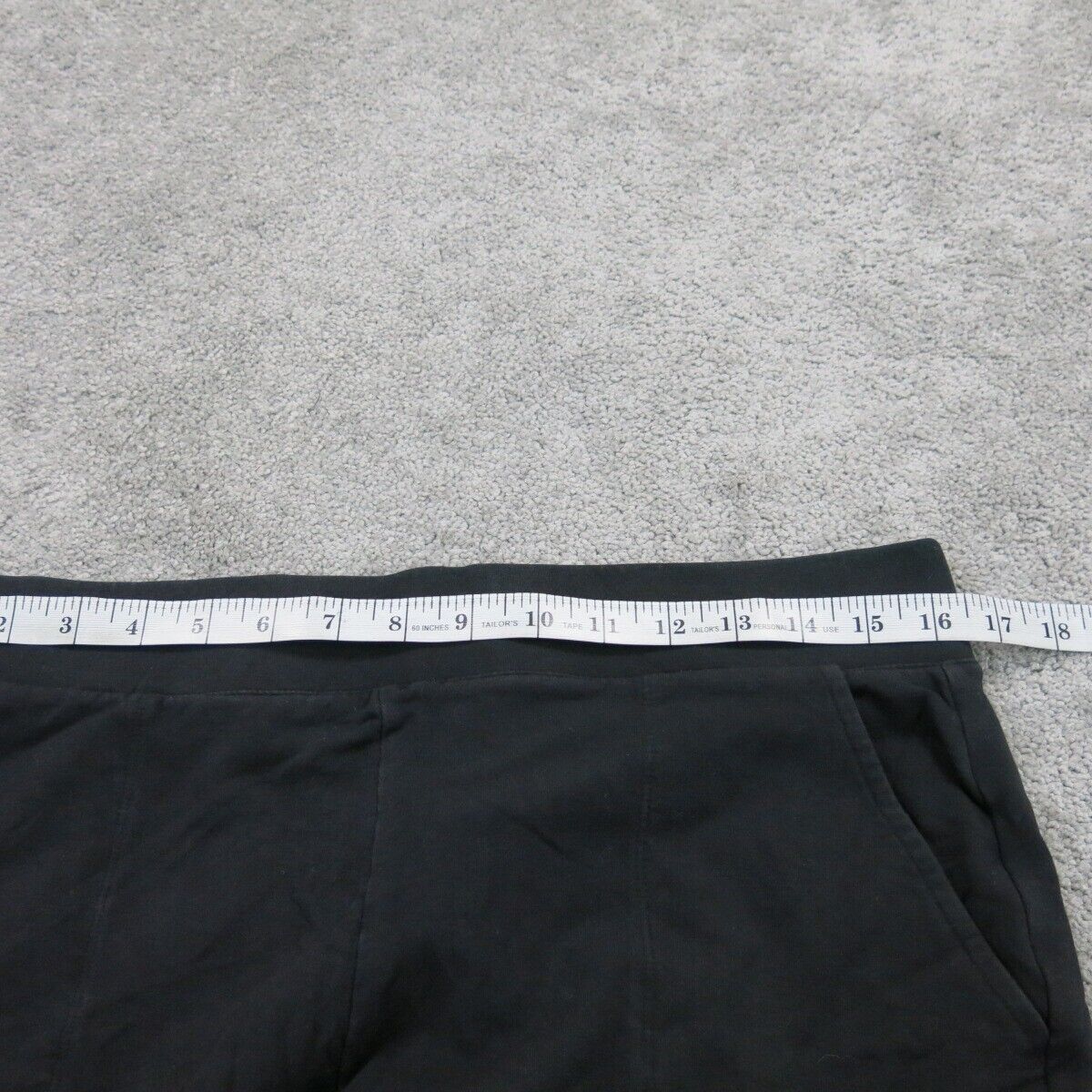 Talbots Womens Yoga Capri Legging Elastic Waist Pull on Pockets Black Medium
