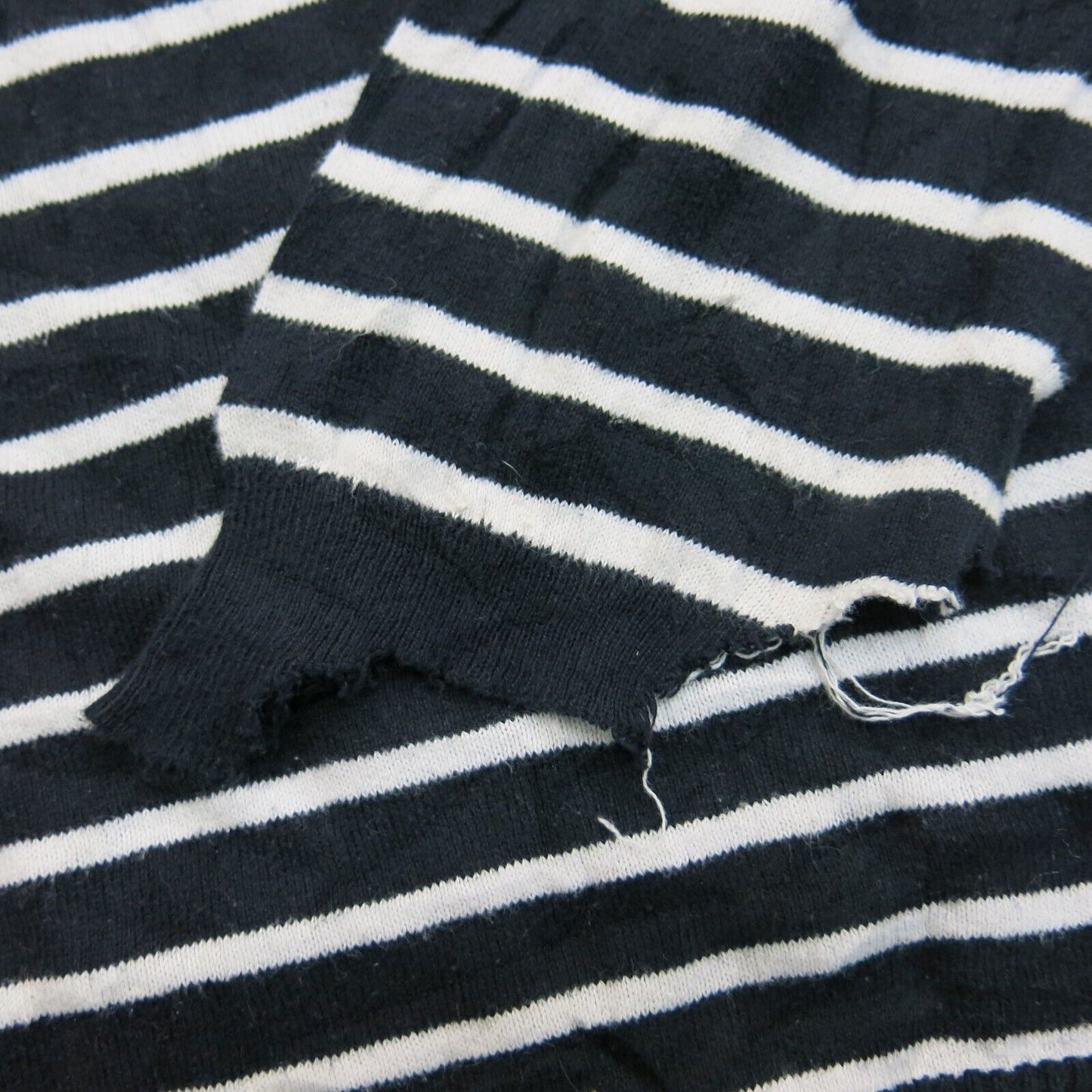 Aeropostale Womens Knitted Striped Sweater Long Sleeve Crew Neck Black White M