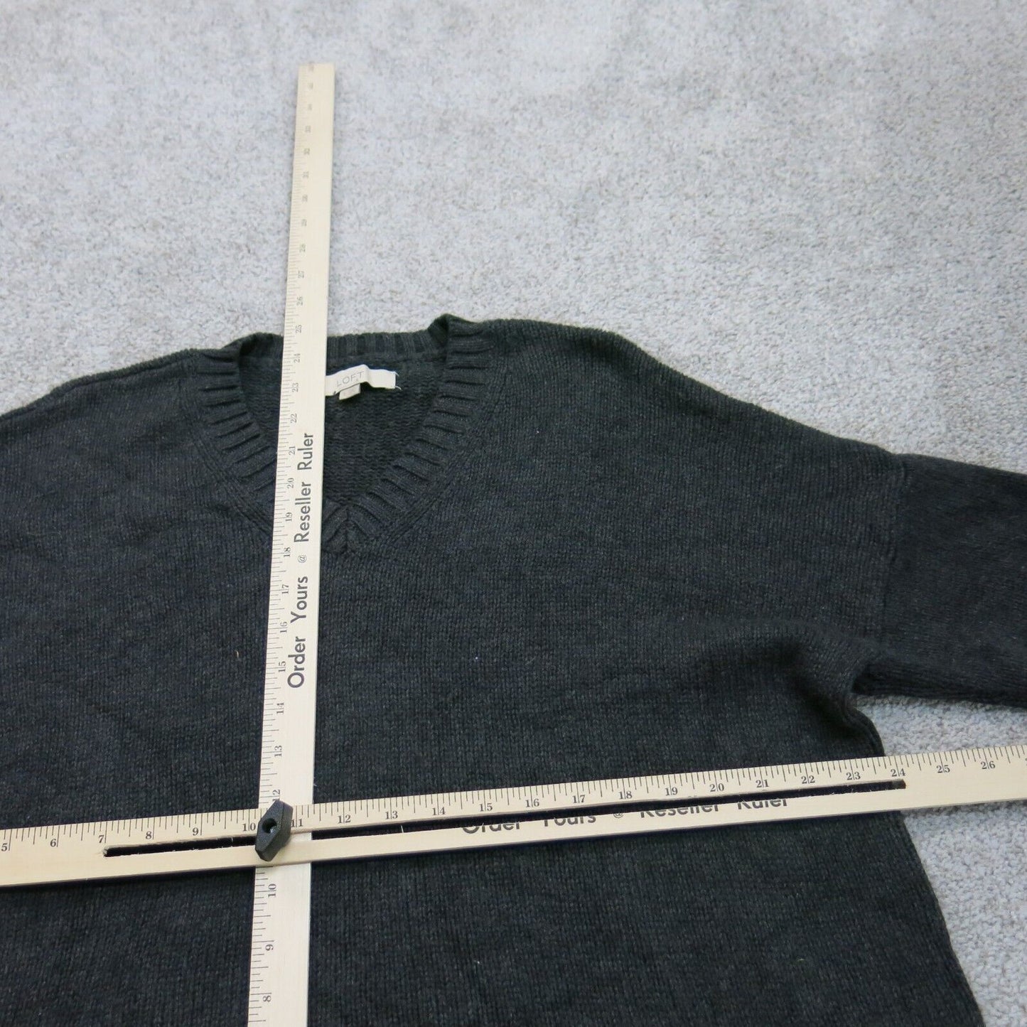 Ann Taylor Loft Womens Pullover Sweater Knitted Long Sleeve V Neck Black Size S