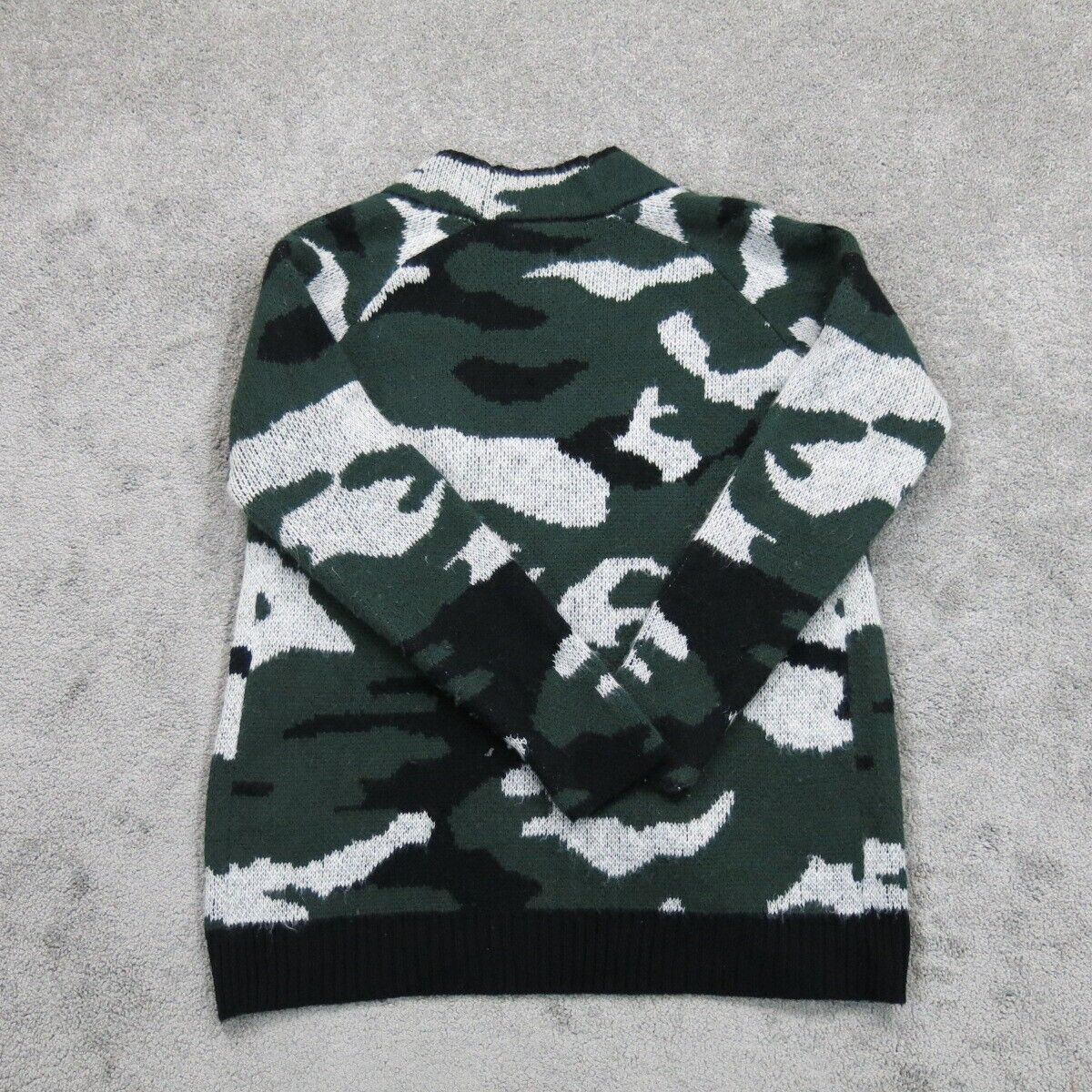 Forever 21 Womens Cardigan Sweater camouflage Knitted Long Sleeve Green White S