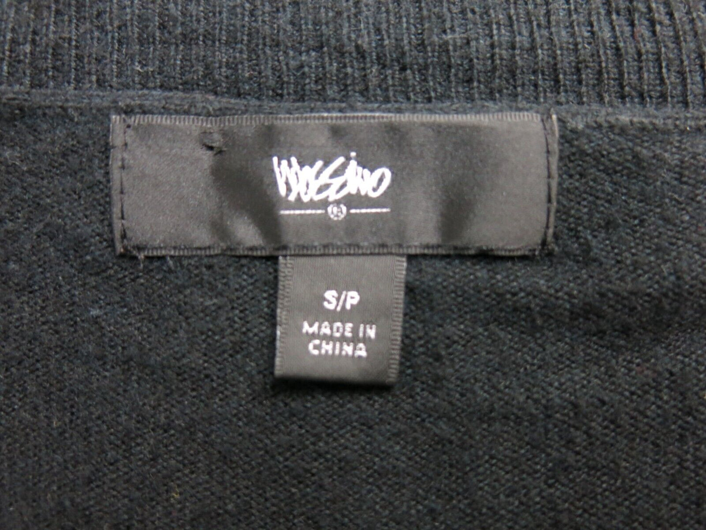Mossimo Womens Pullover Knitted Sweater V Neck Long Sleeve Black Size Small