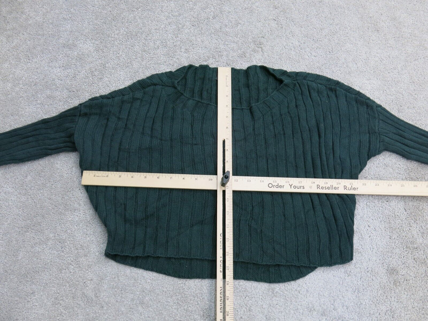 Express Womens Pullover Cropped Sweater 3/4 Sleeves Round Neck Teal Green Size S