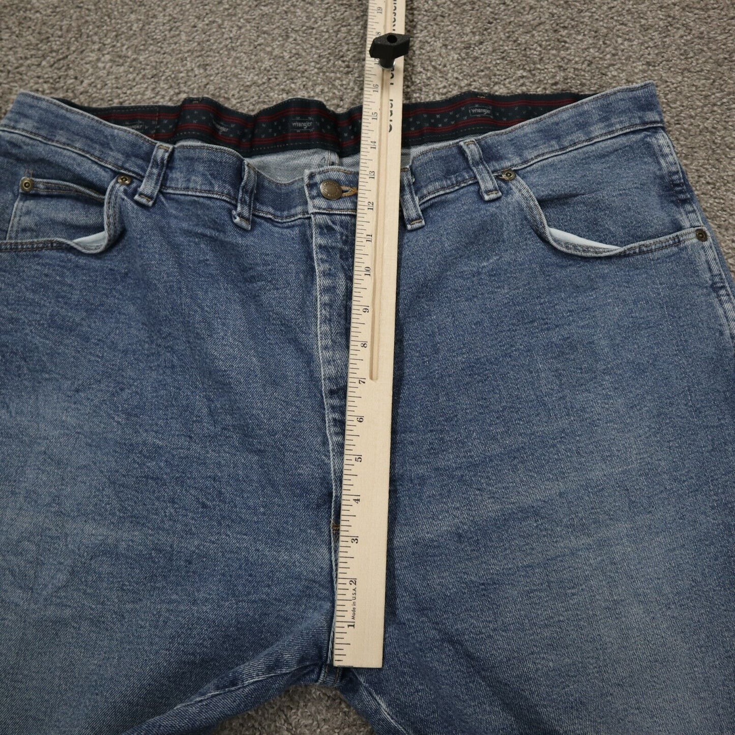 Wrangler Mans Jeans Straight Leg Stretch Regular Fit High Rise Blue Size W44XL29