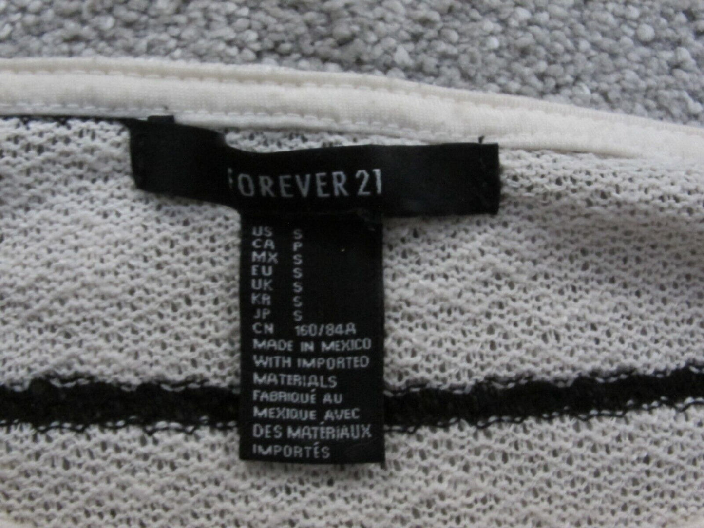 Forever 21 Womens Pullover Sweater 3/4 Sleeves High Low Striped Black White SZ S