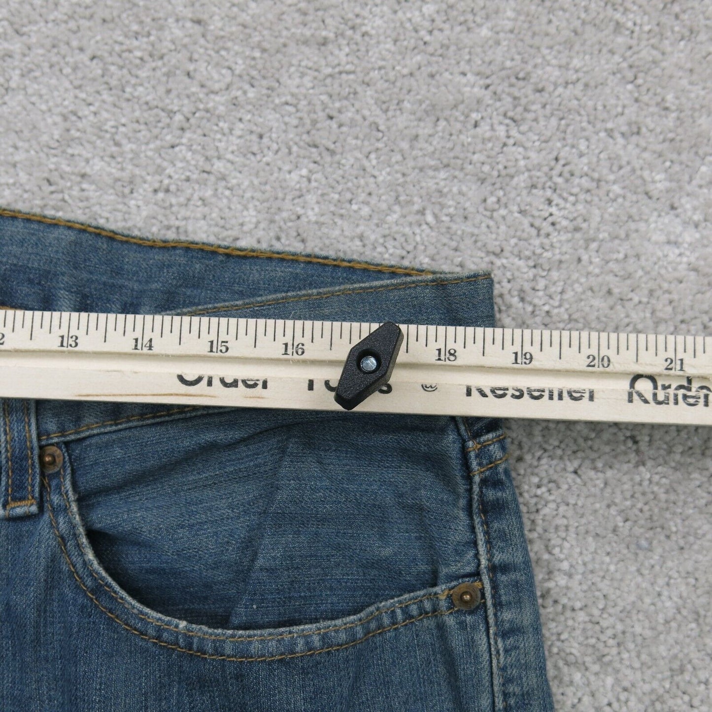 Levis 559 Mens Jeans Straight Leg Denim Mid Rise Pockets Blue Size W36XL32
