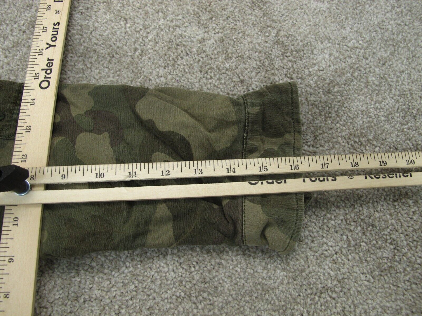Old Navy Womens Camouflage Cargo Jacket Long Sleeves Full Zip Green Size Medium