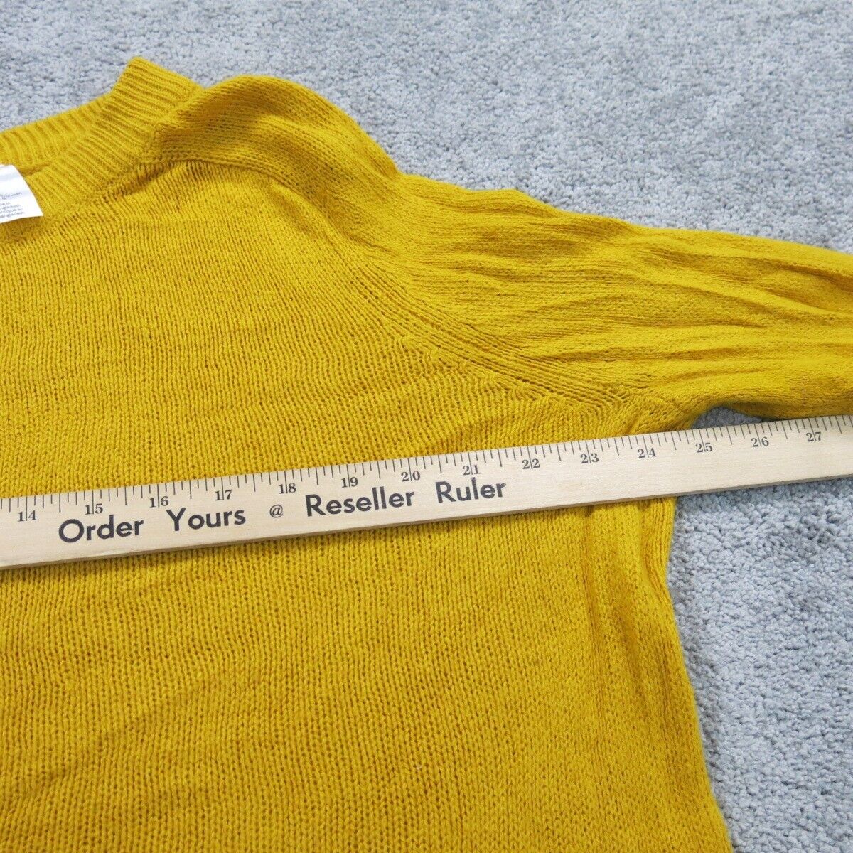 Divided H&M Womens Pullover Sweater Long Sleeves Crew Neck Yellow Size Large