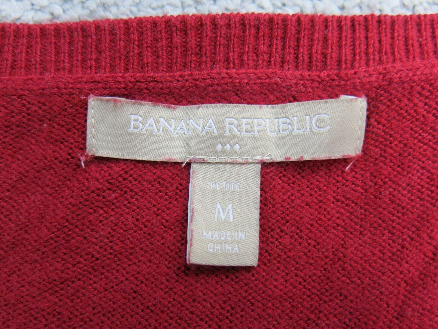 Banana Republic Women Pullover Knitted Sweater V Neck Long Sleeve Red Size M