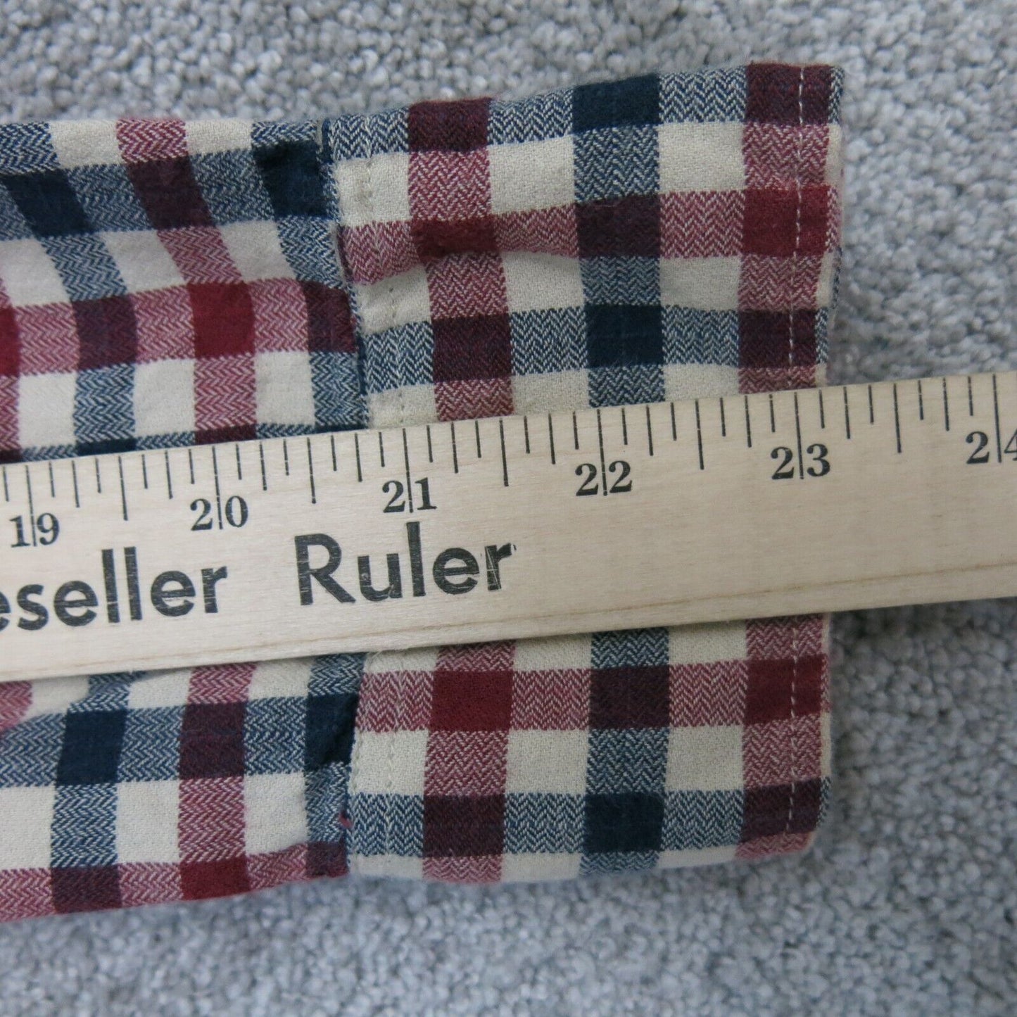 H&M Mens  Shirt Button Up Check Plaid Long Sleeves Collar Red Size Medium