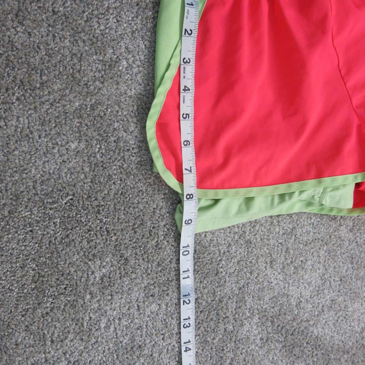 New Balance Women Athletic Short Running & Jogging Elastic Waist Pink Size Small