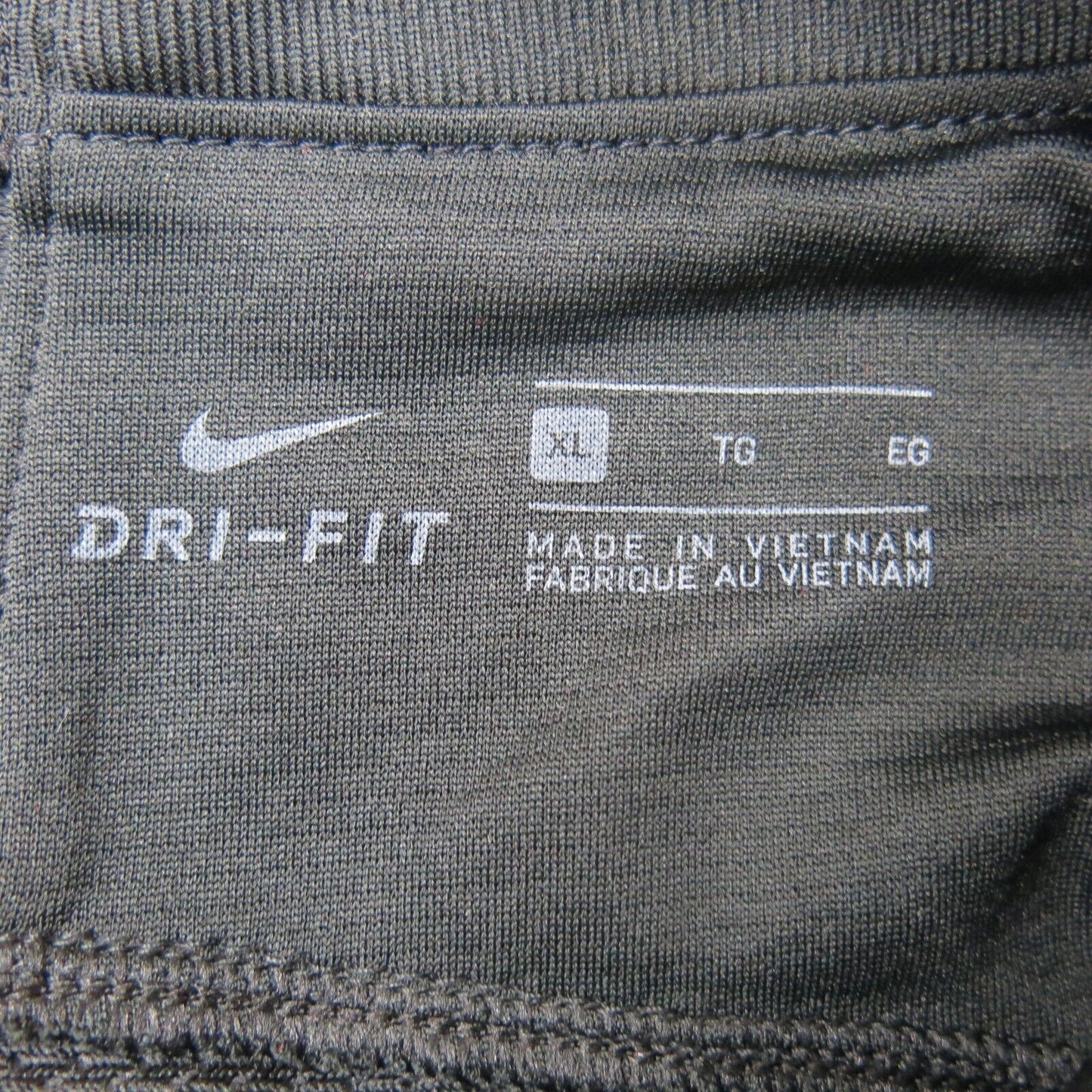 Nike Dri Fit Mens T Shirt Sports Soccer Club Crew Neck Short Sleeves Black SZ XL