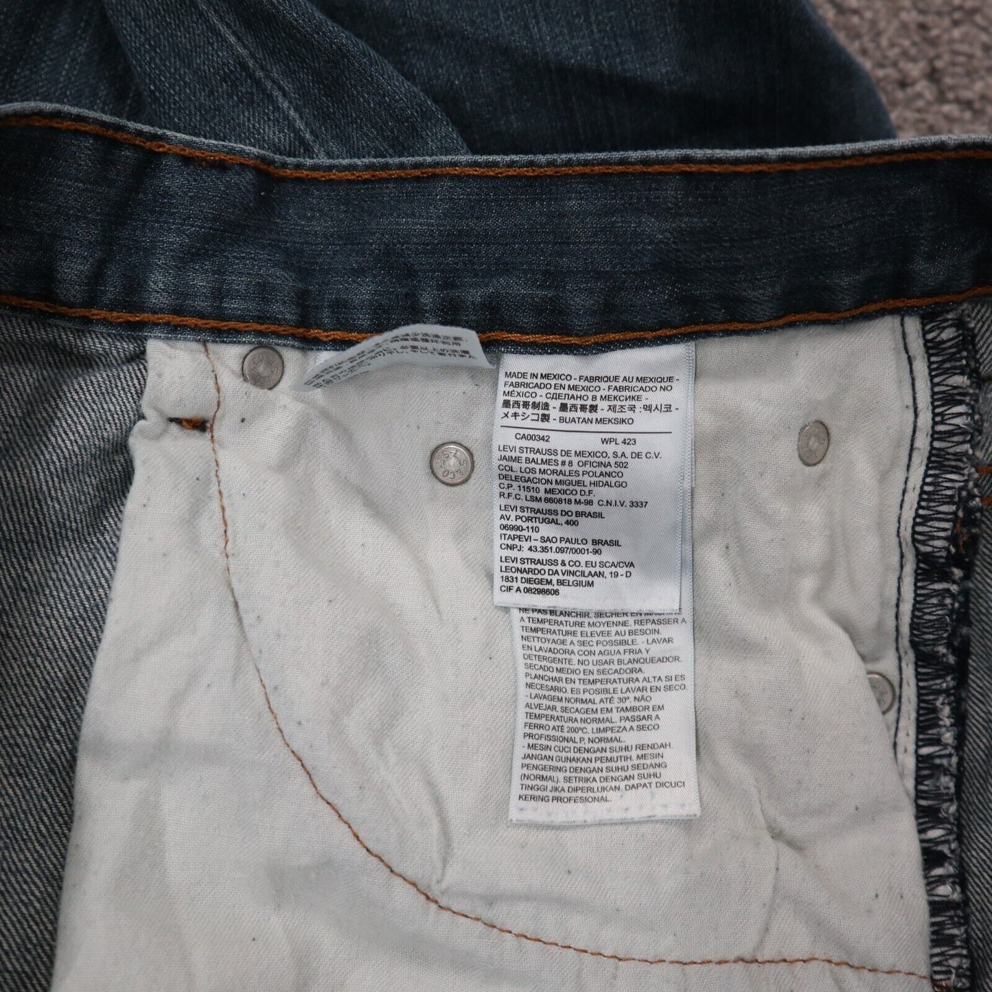 Levis 559 Mens Jeans Straight Leg Mid Rise Five Pockets Blue Size W44XL29