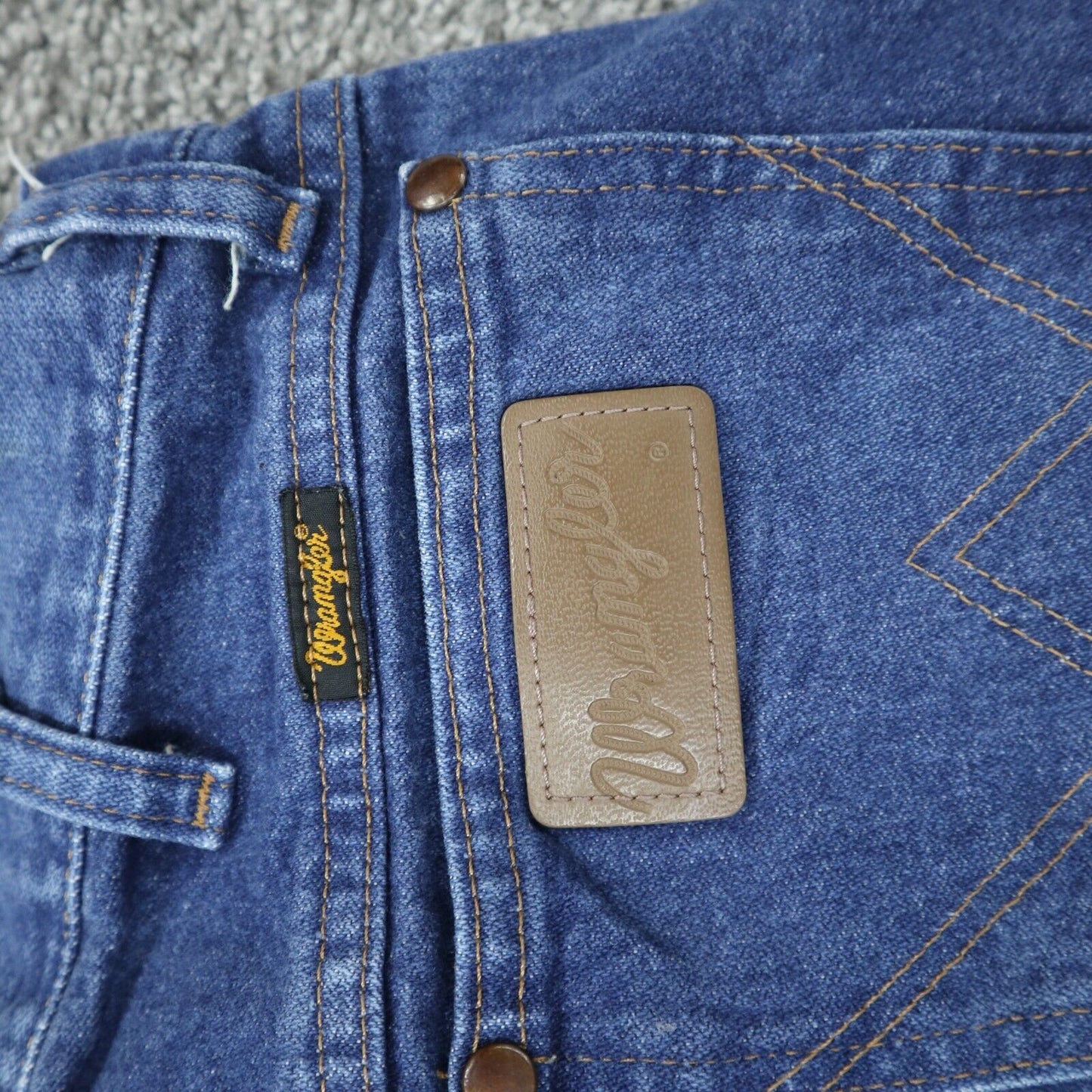 Wrangler Mens Jeans Straight Leg Denim 100 Cotton Mid Rise Blue Size W31XL30