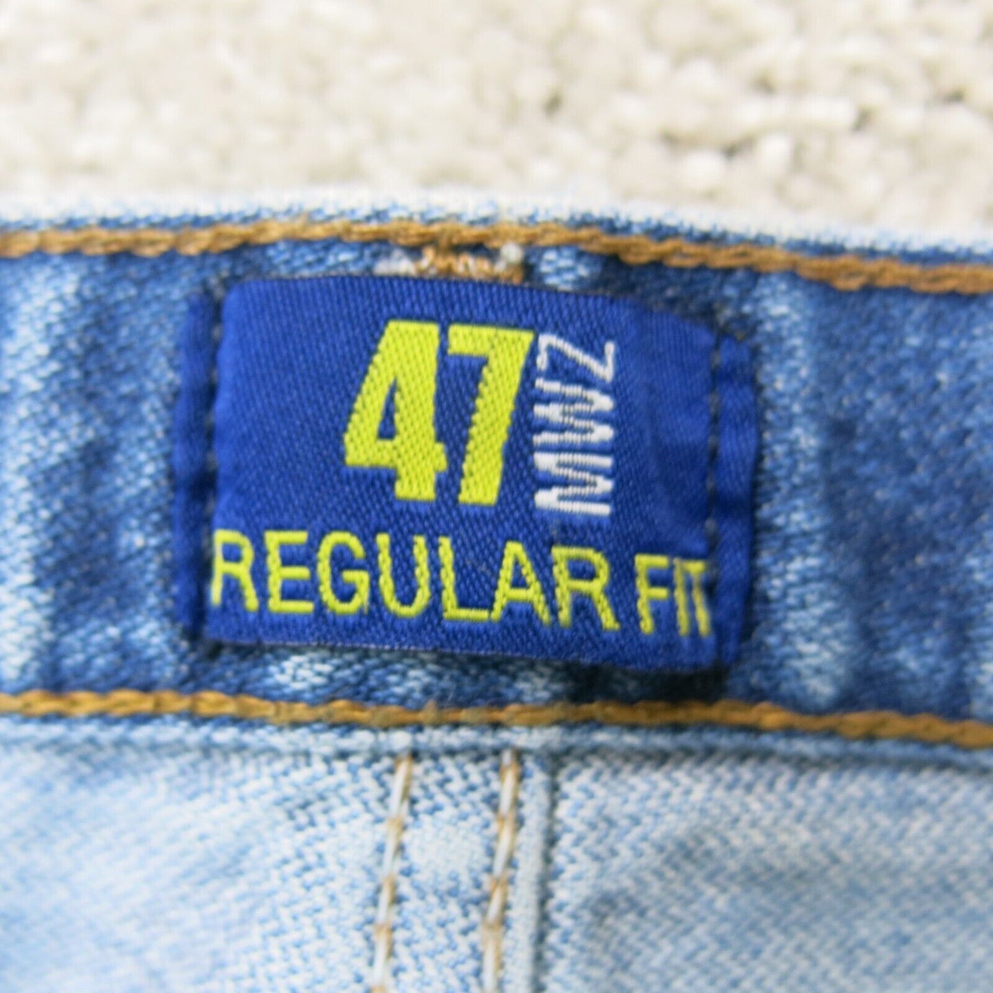 Wrangler 47MWZ Men Jeans Straight Leg Mid Rise 100% Cotton Blue Size W32XL30