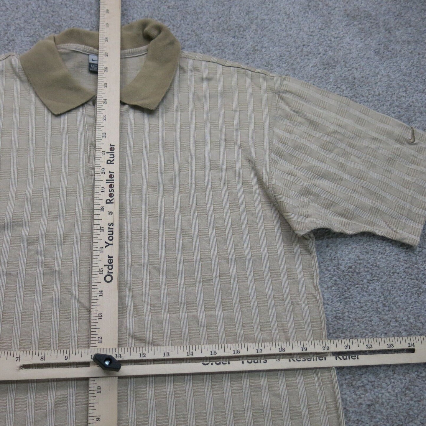 Nike Mens Polo Shirt Short Sleeves Side Slit Front Button Beige Size Small