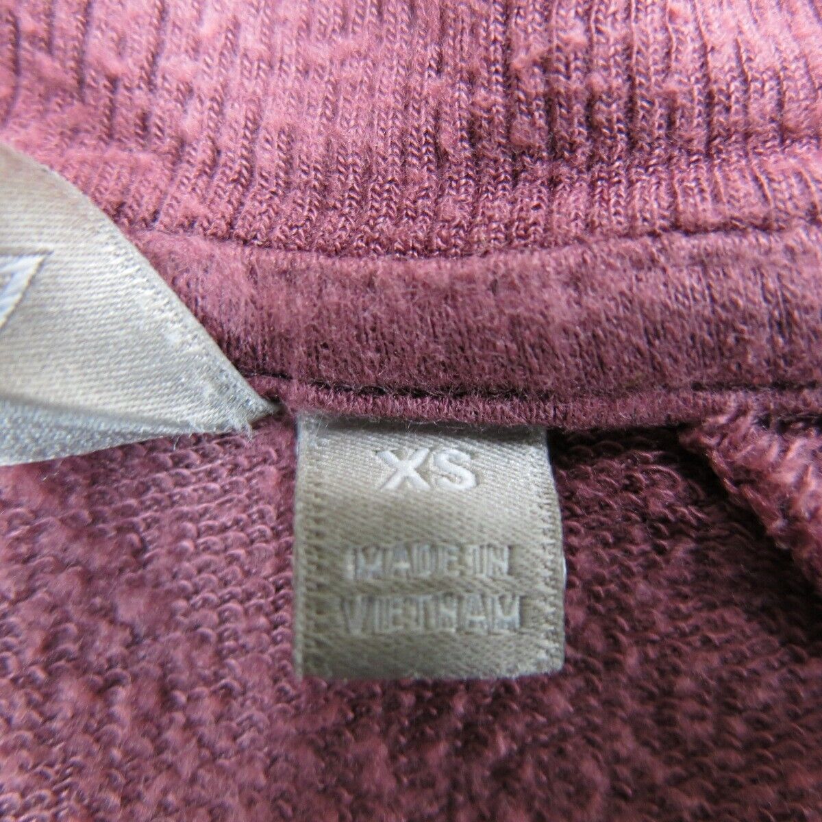 Athleta Womens Sweater Knitted Round Neck Long Sleeve Light Red Size X Small
