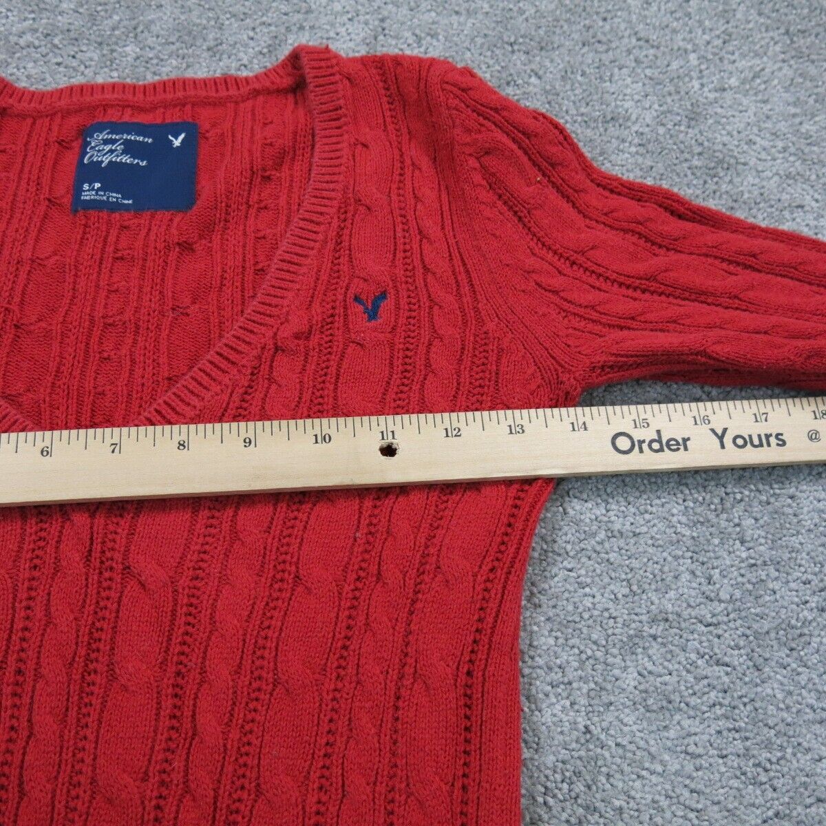 American Eagle Womens Pullover Sweater Knitted Long Sleeves V Neck Red Size S/P