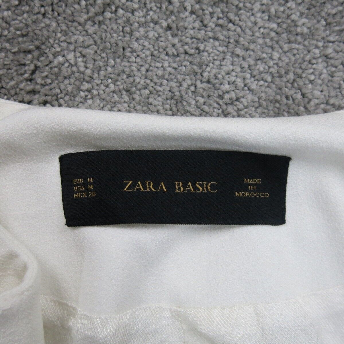 Zara Womens Scrub Jackets Crew Neck Long Sleeve Pockets White Size Medium