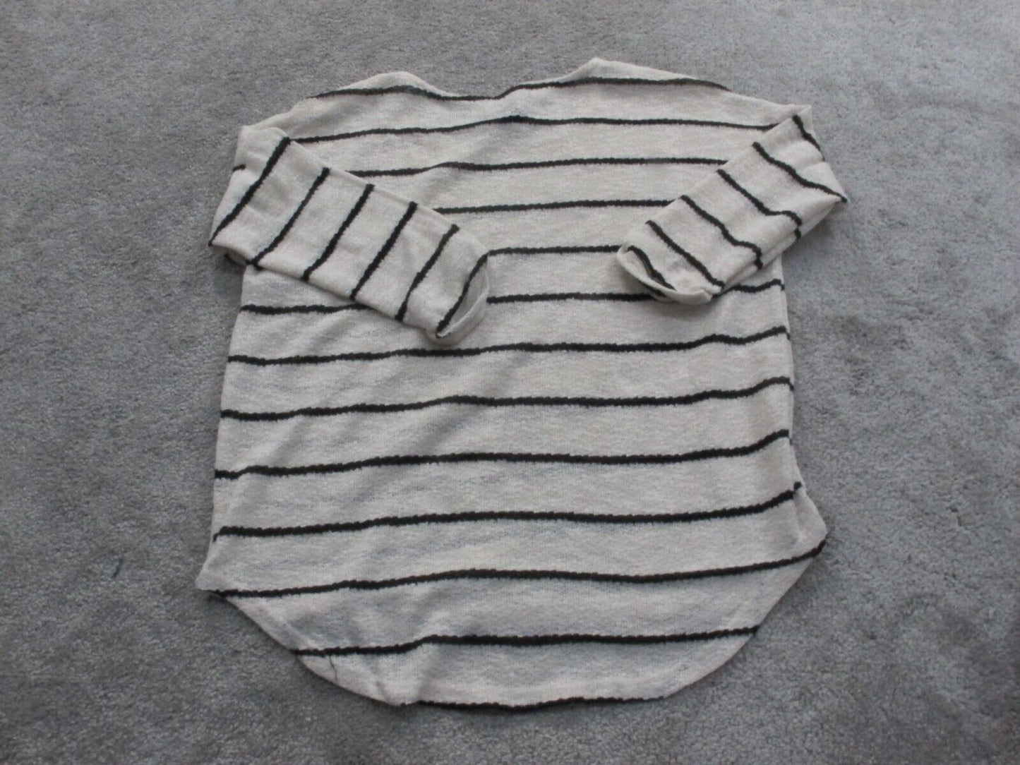 Forever 21 Womens Pullover Sweater 3/4 Sleeves High Low Striped Black White SZ S