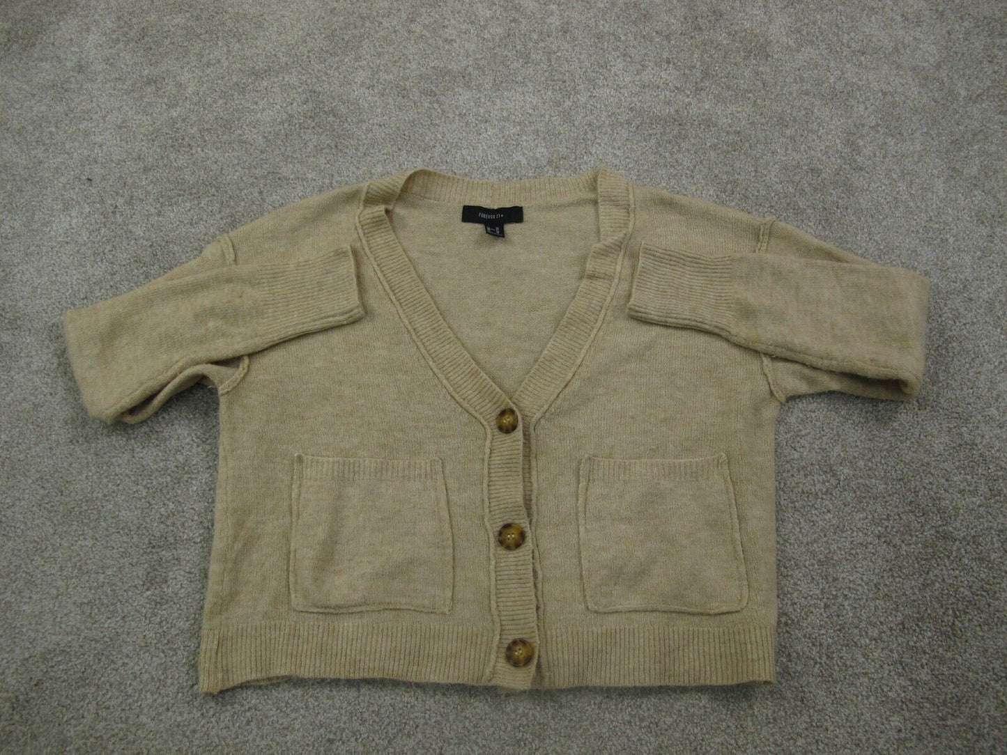 Forever 21 Womens Cardigan Sweater Front Button Long Sleeves Beige Size 0X