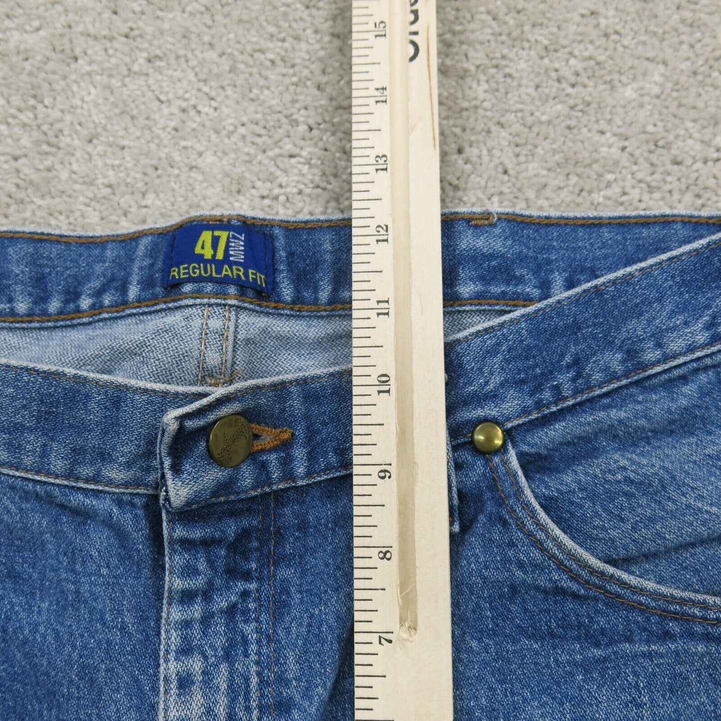 Wrangler 47MWZ Men Jeans Straight Leg Mid Rise 100% Cotton Blue Size W32XL30