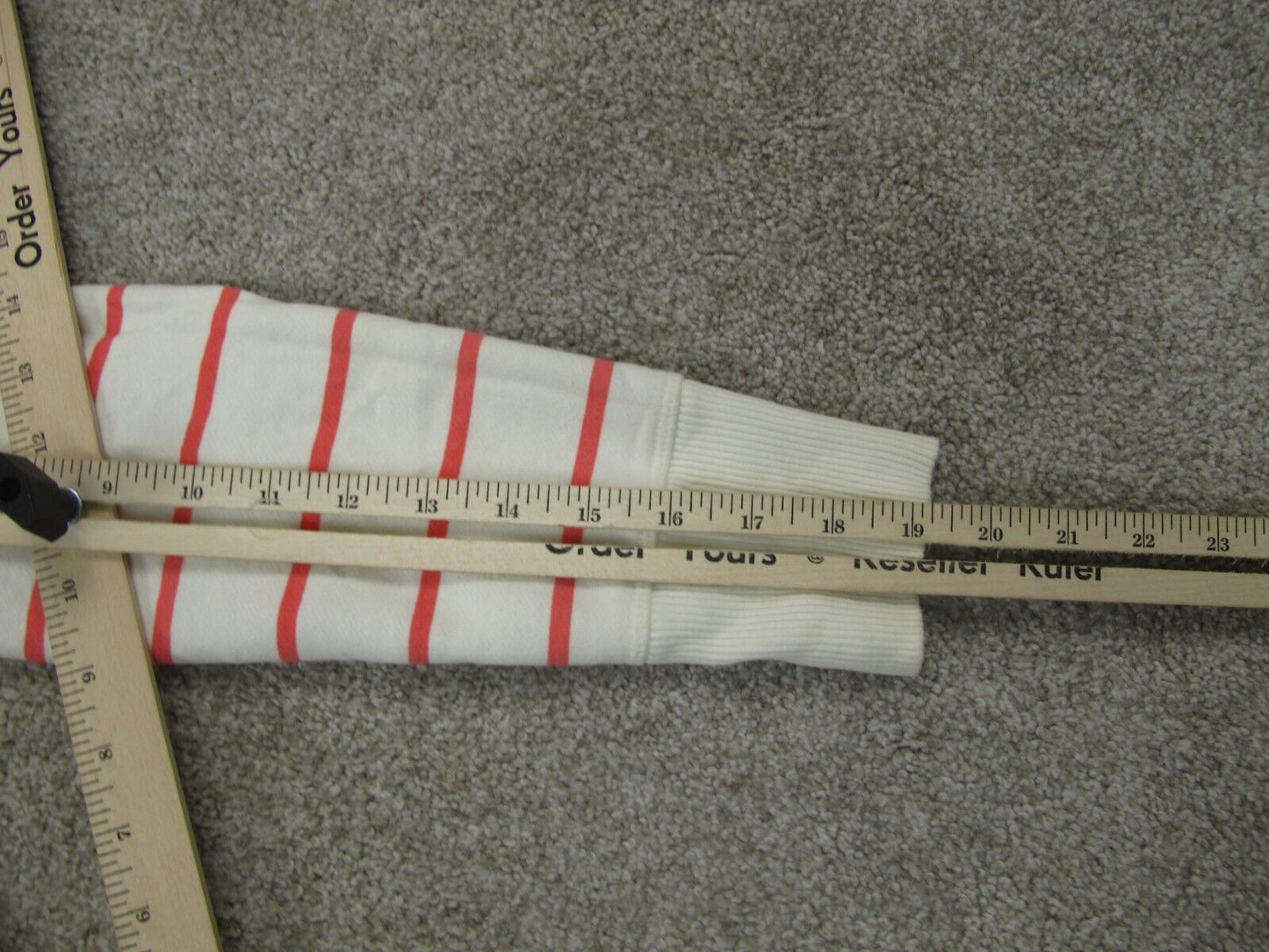 Old Navy Womens Striped Sweater Long Sleeves Kangaroo Pockets White Red Size M
