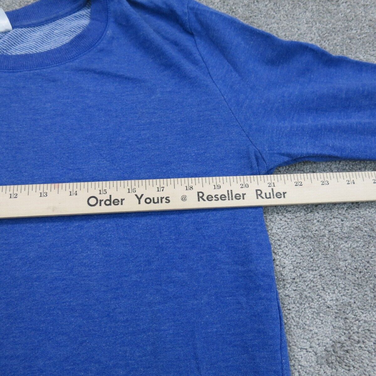 Vintage Womens Pullover Sweater Knitted Round Neck Long Sleeve Blue Size Large
