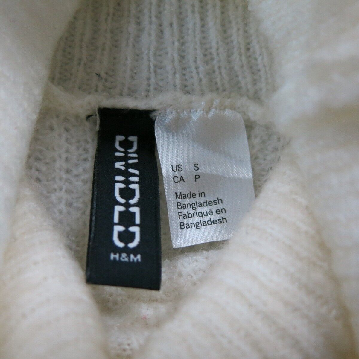 H&M Womens Sweater Knitted Cropped Long Sleeves High Neck White Size Small