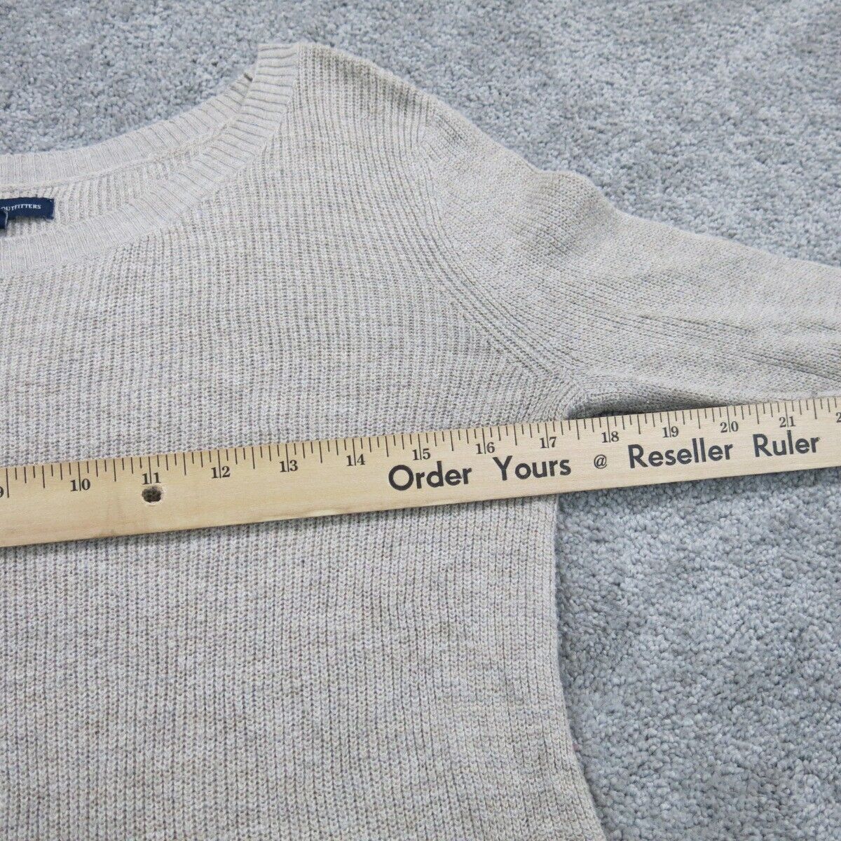 American Eagle Outfitter Womens Pullover Sweater Long Sleeves Heather White S/P