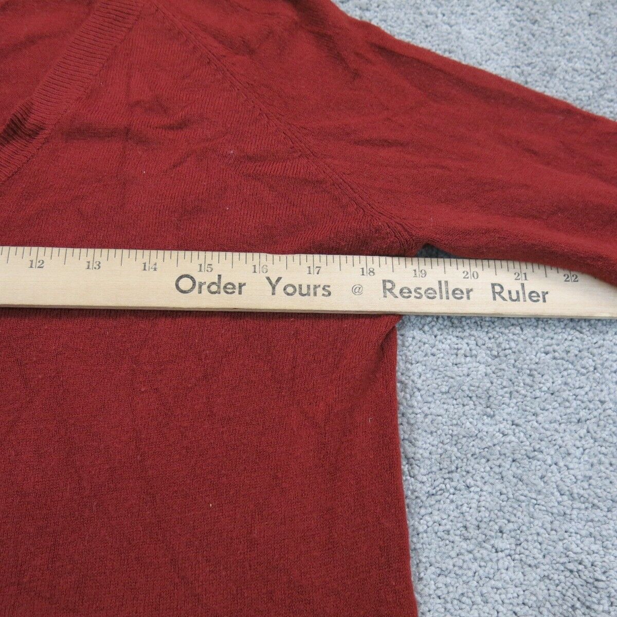 Forever 21 Men Pullover Sweater Knitted V-Neck Long Sleeves Red Size Medium