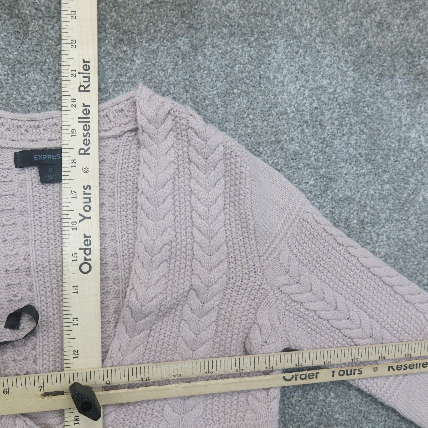 Express Womens Pullover Sweater Knitted V Neck Long Sleeves Light Pink SZ Small