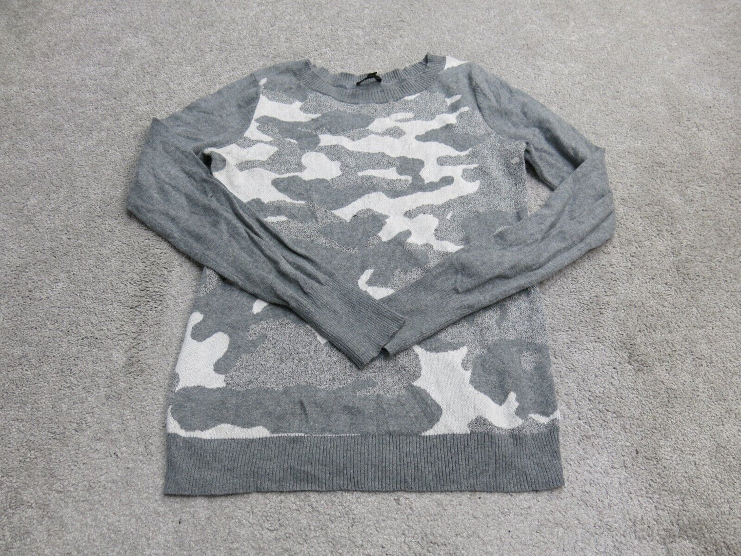 Express Womens Pullover Sweater Sleeves Round Neck Camouflage Gray Size Small