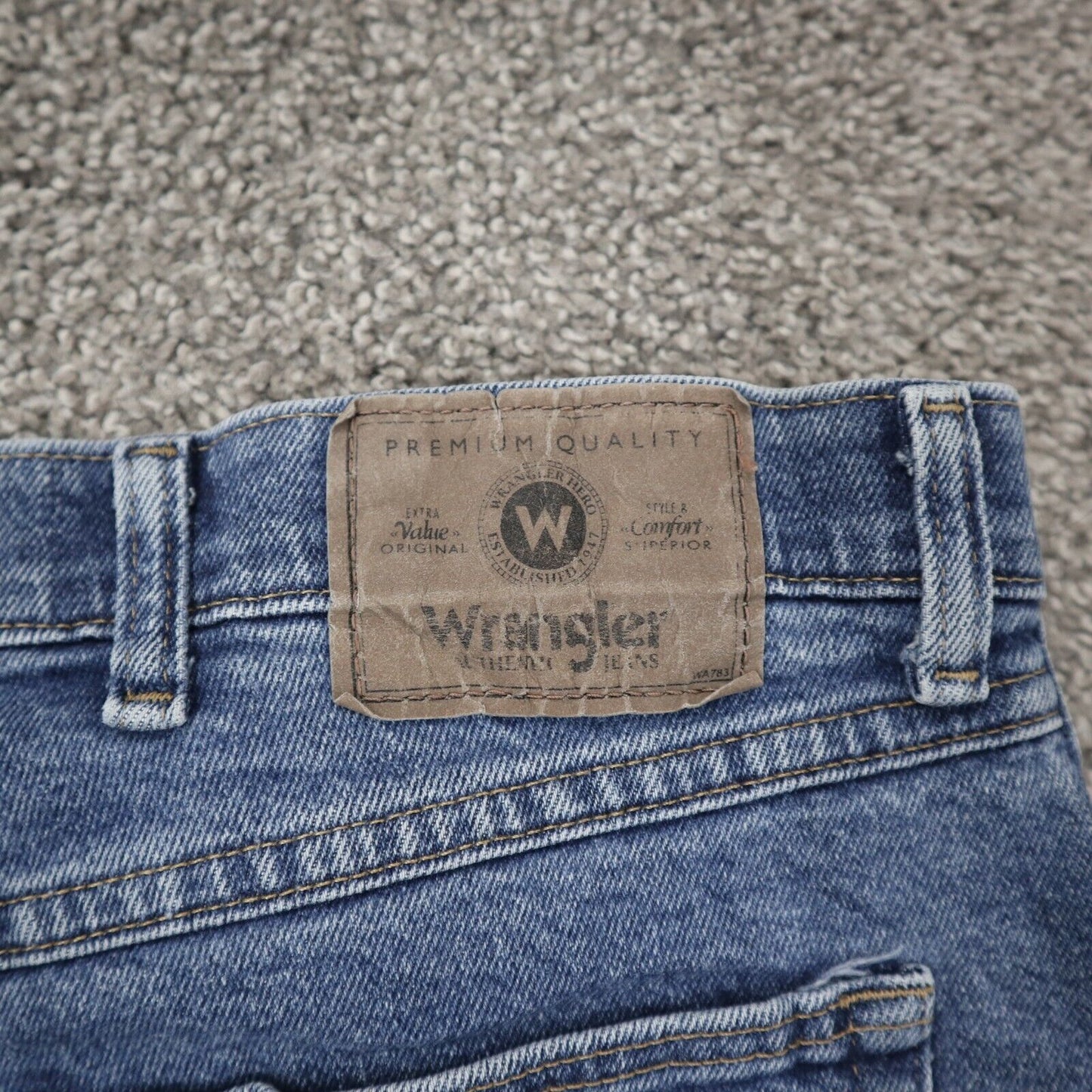 Wrangler Mans Jeans Straight Leg Stretch Regular Fit High Rise Blue Size W44XL29