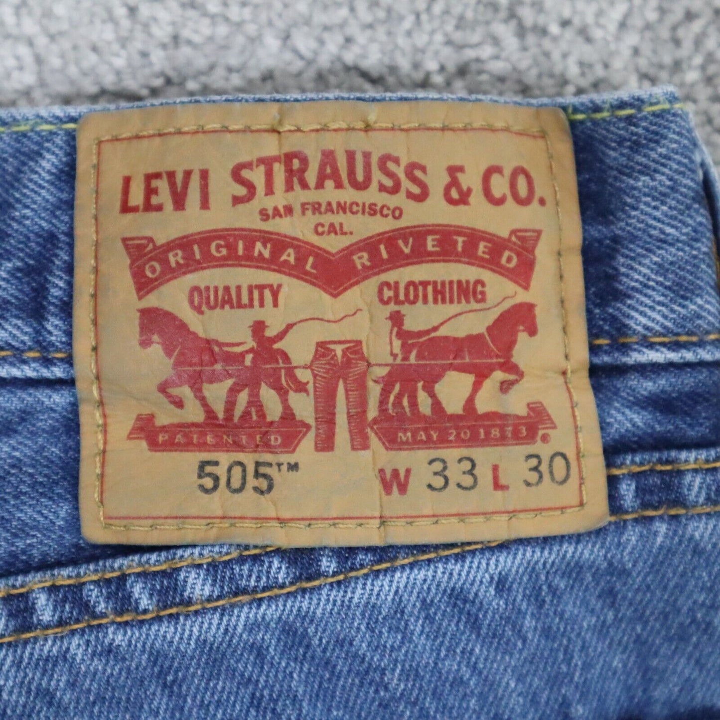 Levi s 505 Jeans Men's  Size 33 Blue Stretch Regular Fit Straight Denim Jeans
