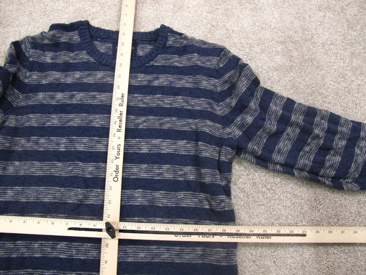 American Eagle Womens Pullover Sweater Striped Long Sleeves Blue Gray Size Large