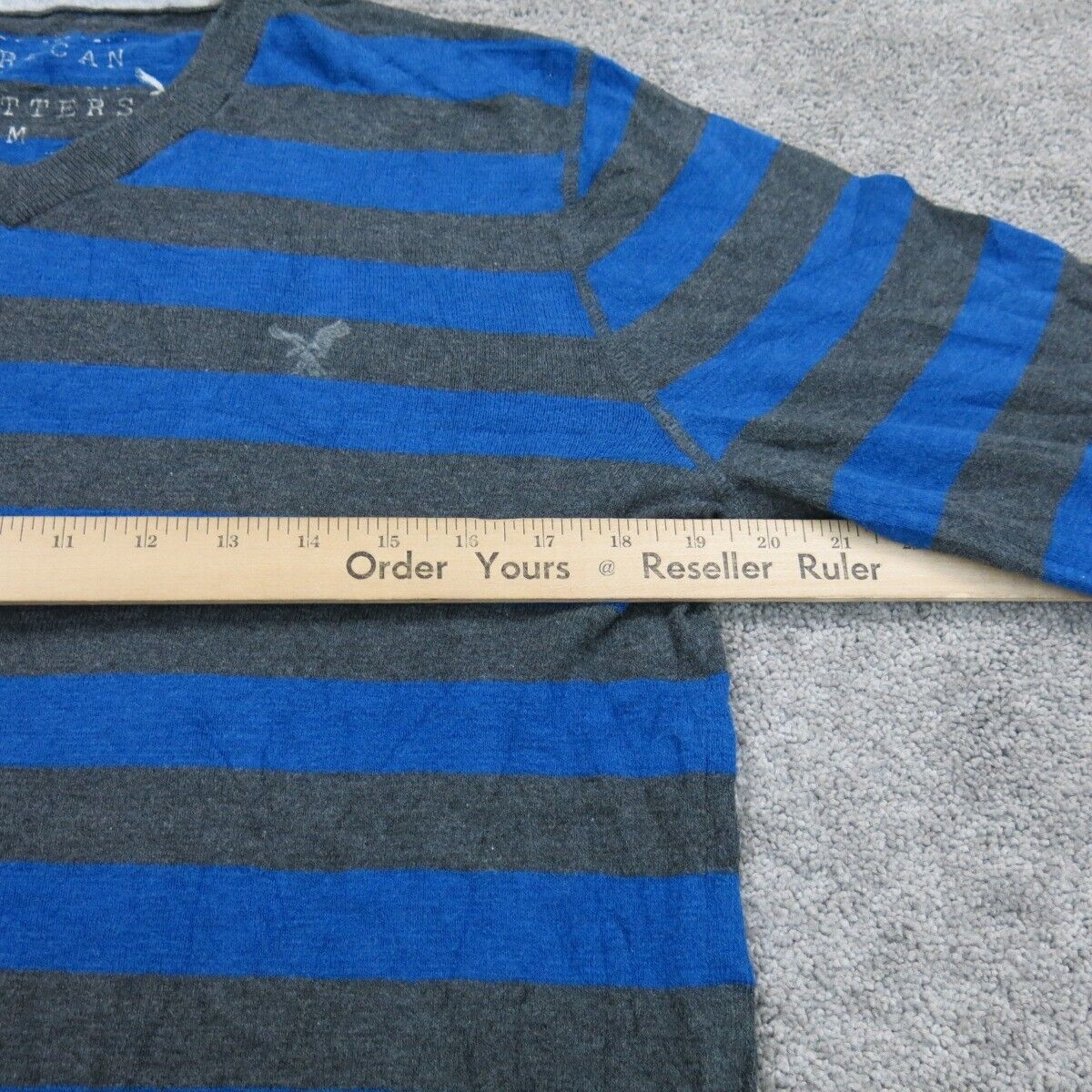 American Eagle Mens Striped Pullover Sweater V-Neck Long Sleeves Black Blue SZ M