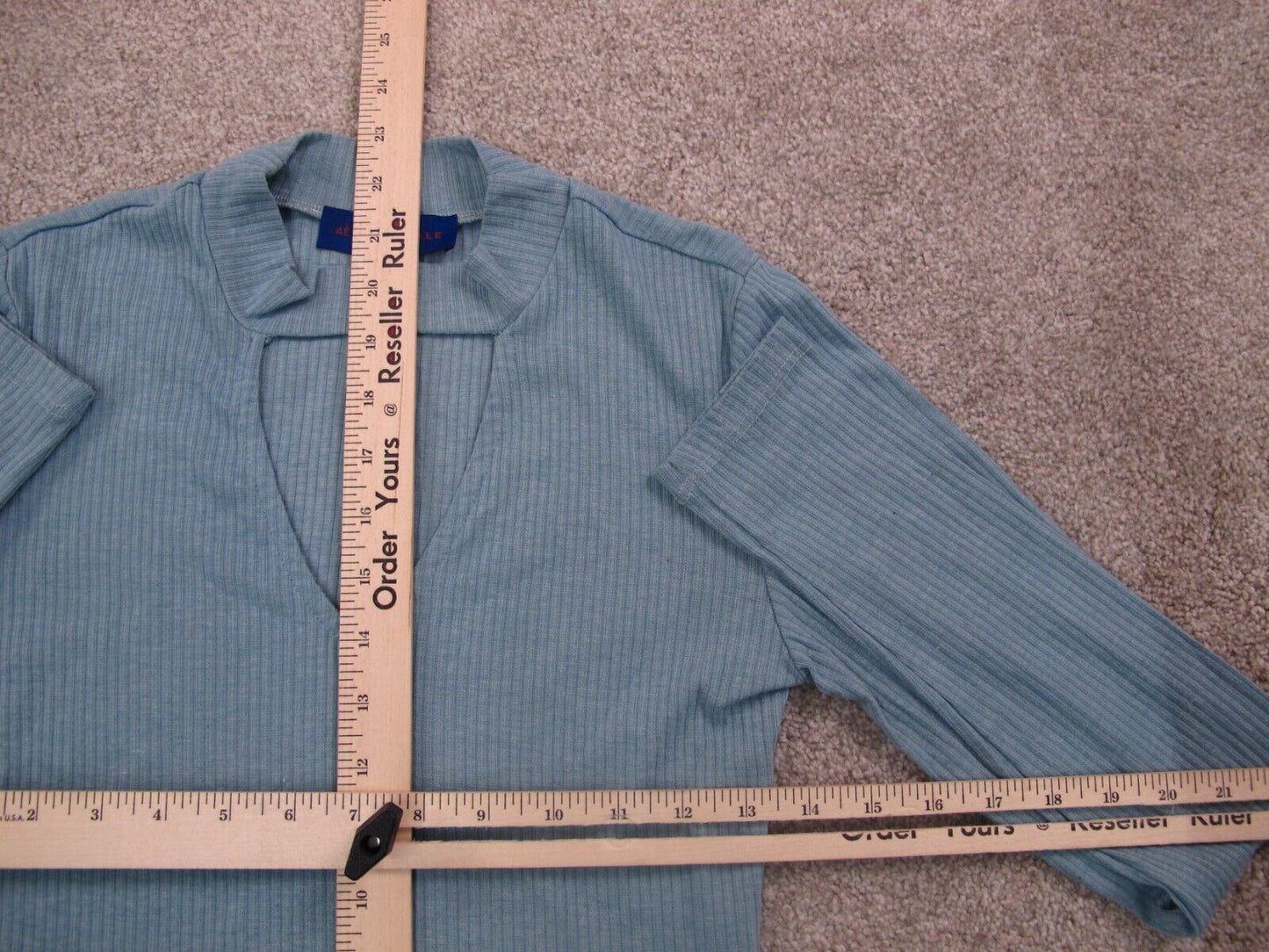 Aeropostale Womens Knitted Sweater Long Sleeve Round Neck Blue Size Medium