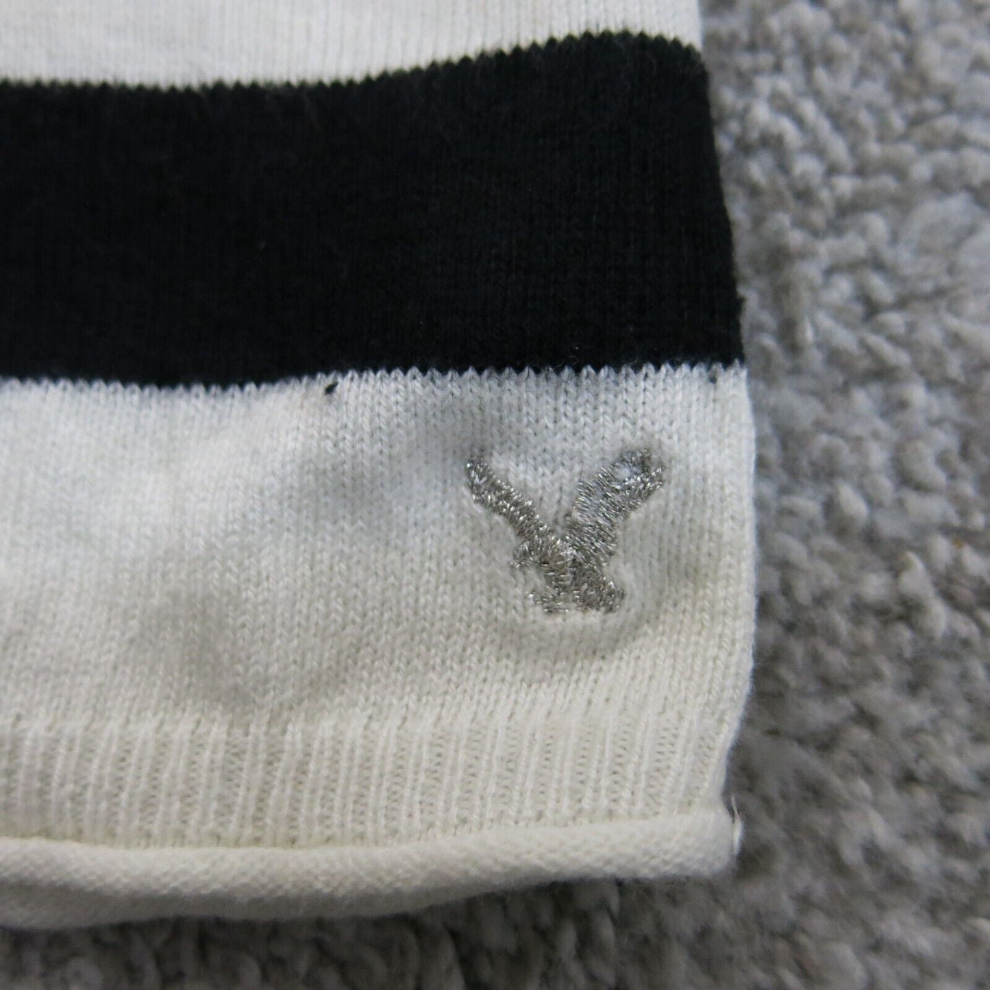 American Eagle Womens Pullover Sweater V Neck Striped White Black Size Medium