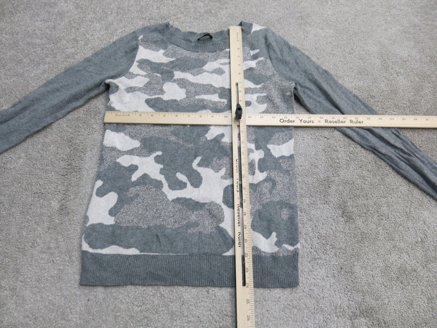 Express Womens Pullover Sweater Sleeves Round Neck Camouflage Gray Size Small