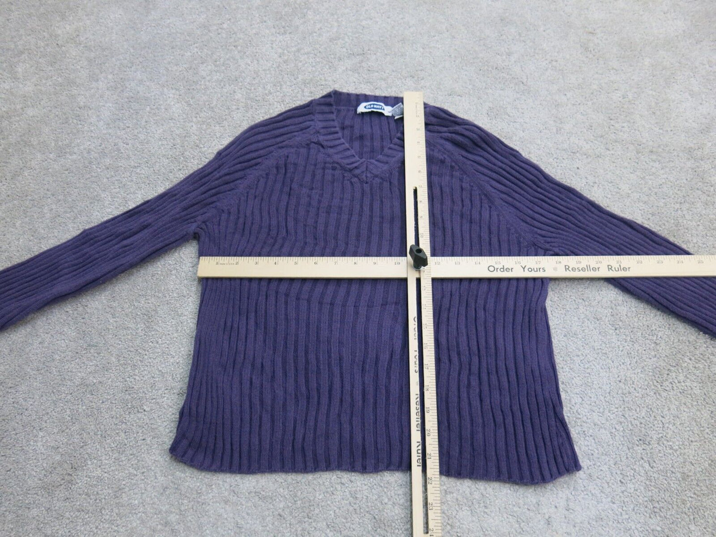 Old Navy Women Knitted Sweater V Neck Long Sleeves 100% Cotton Dark Purple Large