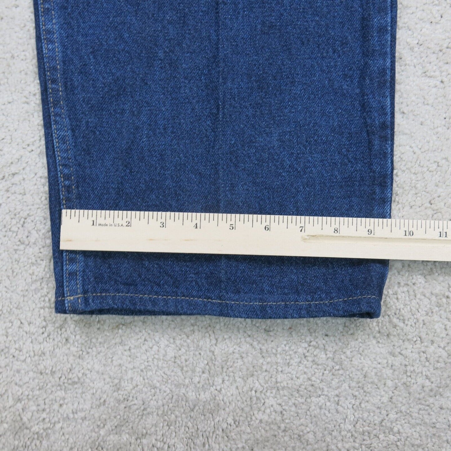 Wrangler Mens Jeans Straight Leg High Rise 100% Cotton Pockets Blue Size W48XL30