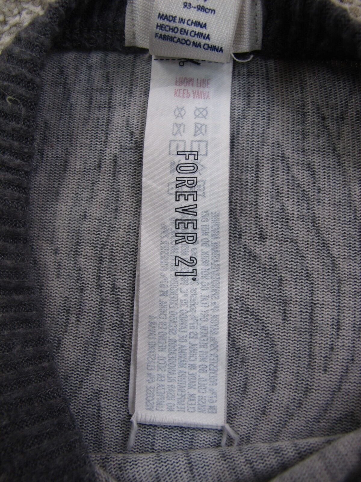 Forever 21 Womens Pullover Sweater Long Sleeve Crew Neck Gray Black Size Medium