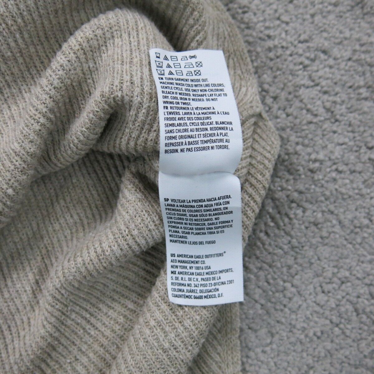 American Eagle Outfitter Womens Pullover Sweater Long Sleeves Heather White S/P