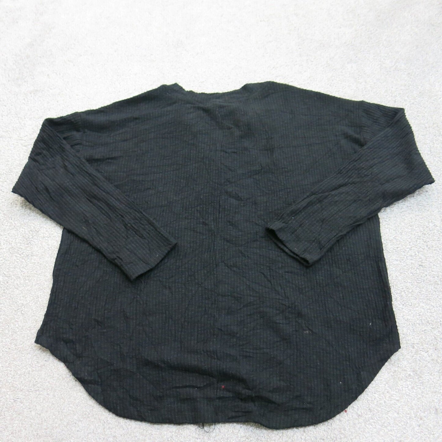 Forever 21 Womens Pullover Sweater Henley Neck High Low Hem Black Size Small