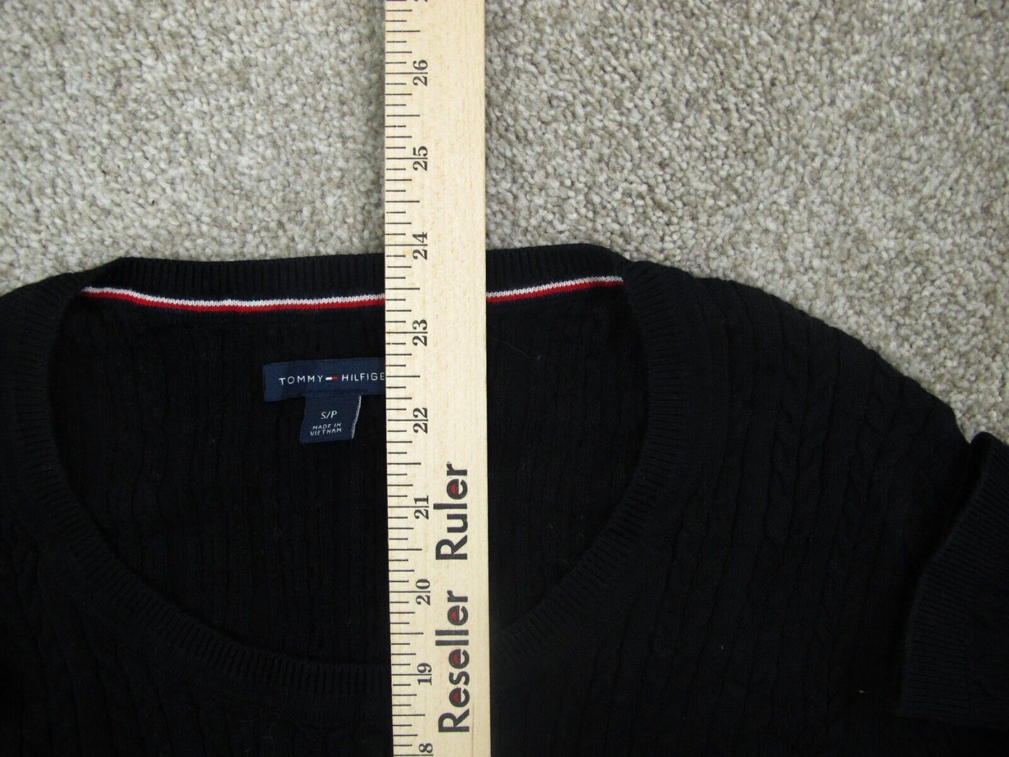 Tommy Hilfiger Womens Pullover Sweater Round Neck Long Sleeves Black Size S/P