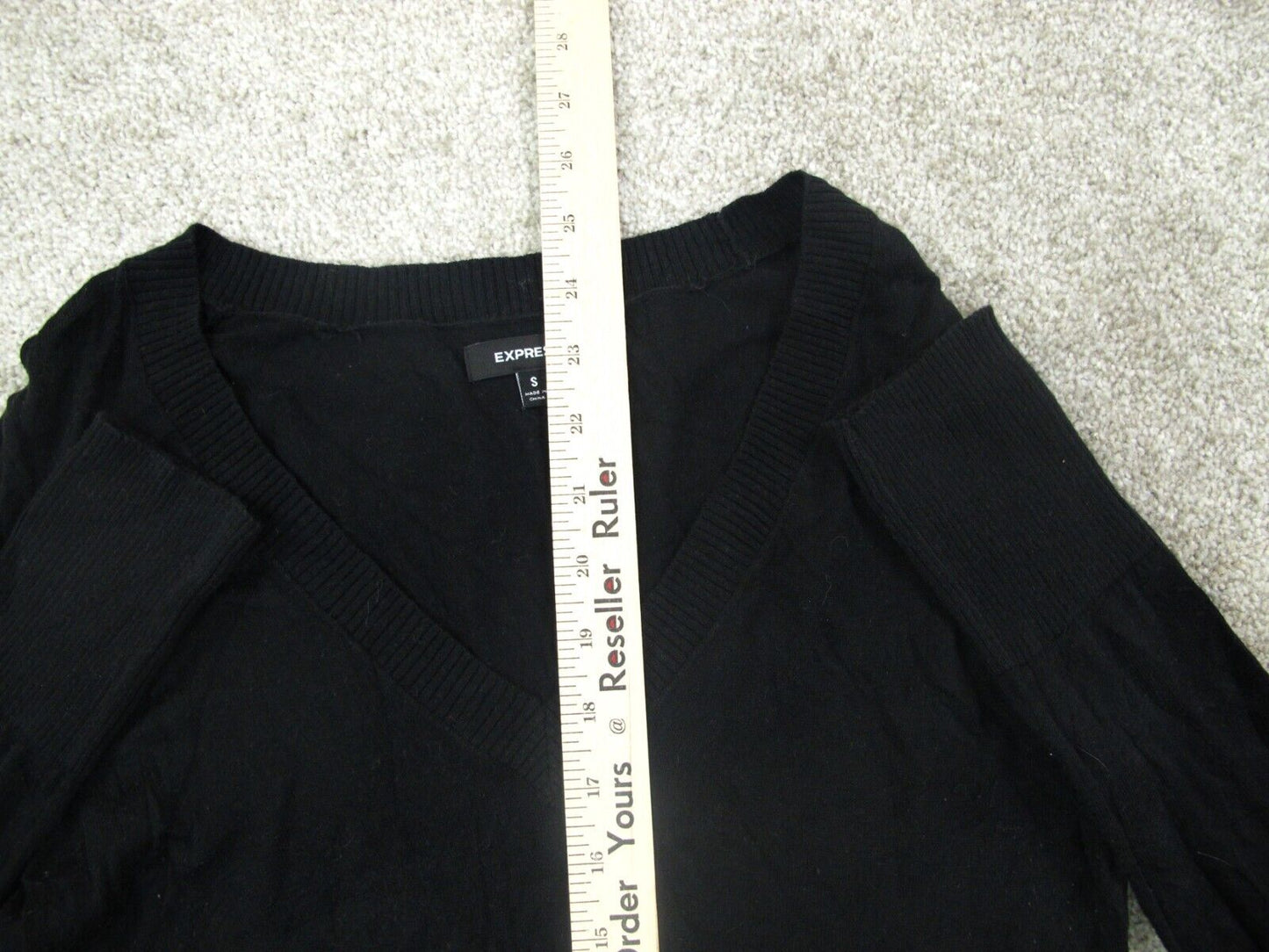 Express Womens Pullover Knitted Sweater V Neck Long Sleeve Black Size Small