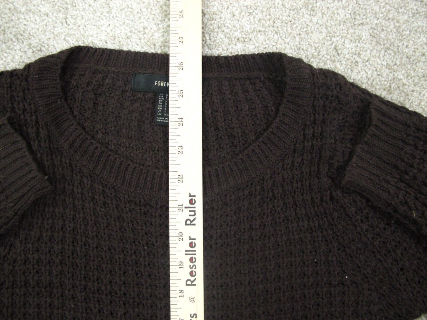 Forever 21 Womens Pullover Knitted Sweater Long Sleeves Dark Brown Size Small