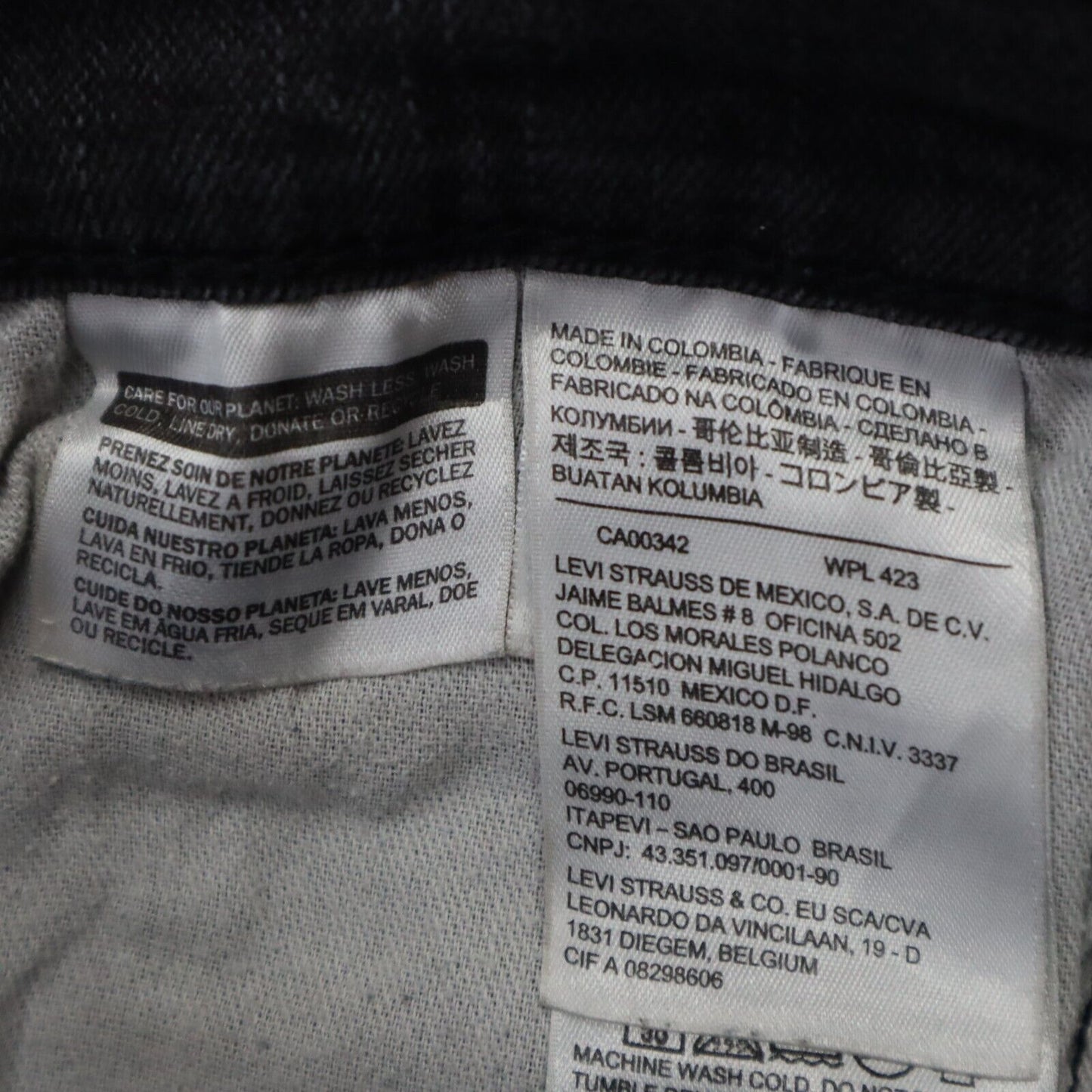 Levi s 508 Jeans Women s Size 30 Black Stretch Slim Fit Skinny Leg Denim Jeans
